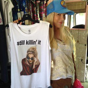 Tori Spelling 90210 "Still Killin' It" - Graphic Tank - Size XL